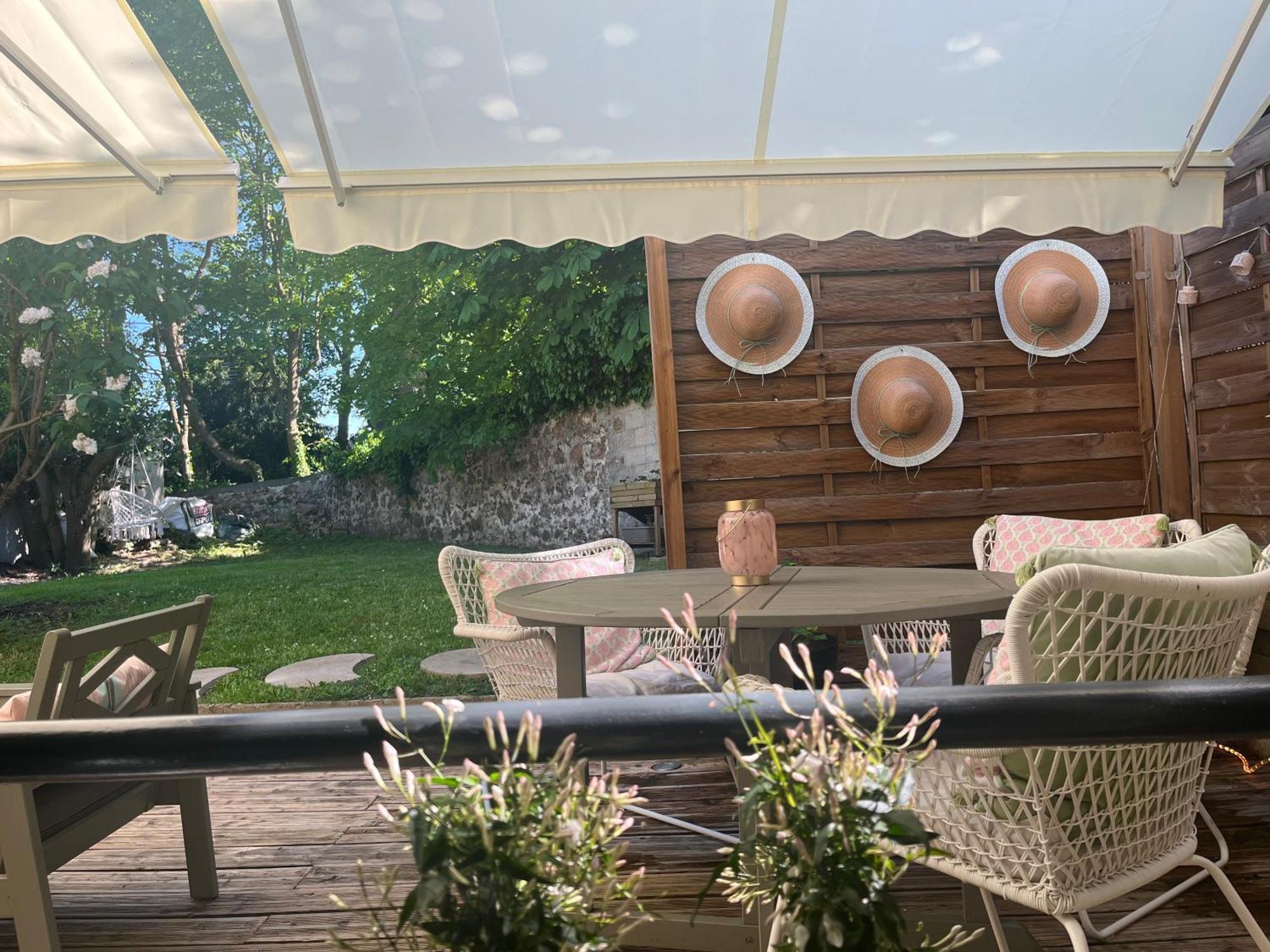 Le Jardin Chamberlin, D'hotes